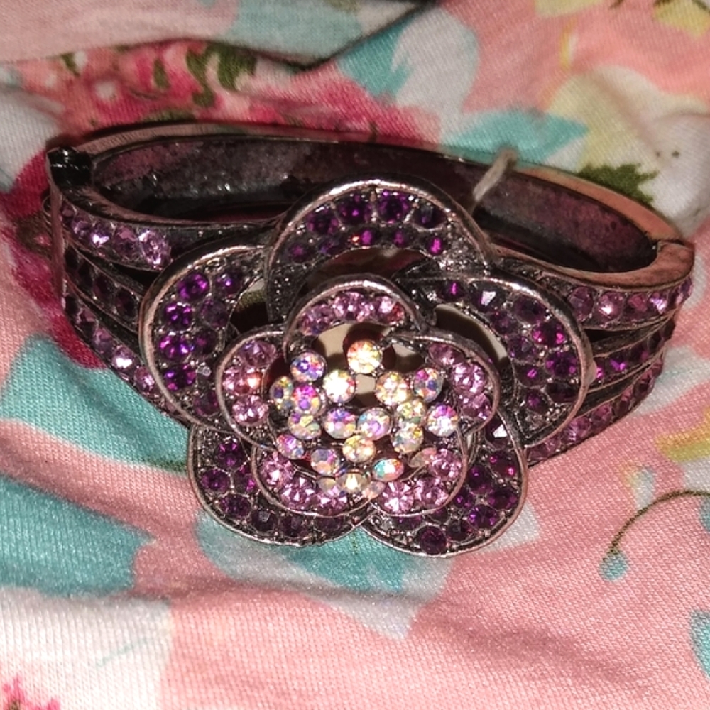Purple Diamante Crystal Flower Cuff Bangle - Picture 6 of 13